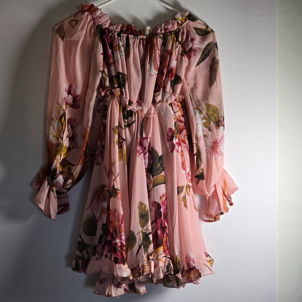 ONOVA Pink Floral Gathered Ruffled Stretch Top or Blouse - Women's Size XS